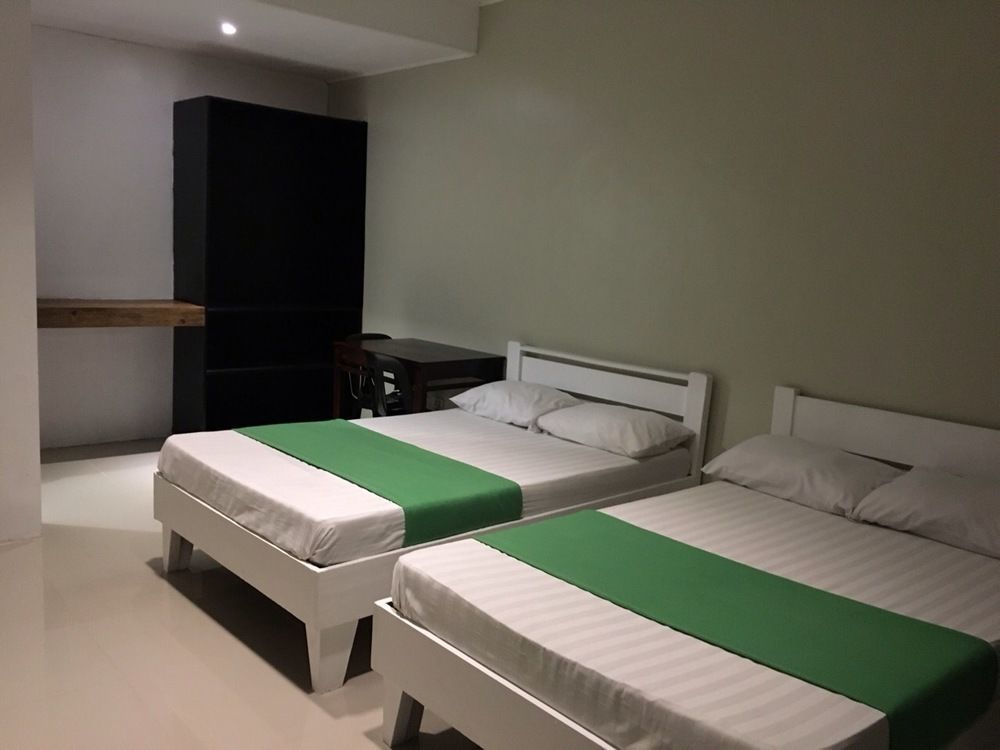 Night & Day Inn Legazpi Ngoại thất bức ảnh